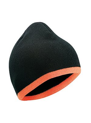 Beanie with Contrasting Border